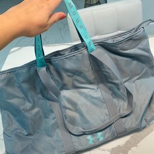 UNDER ARMOUR sport bag